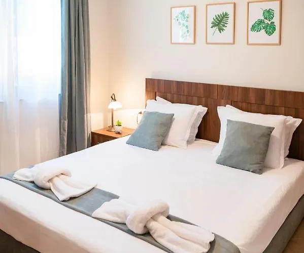 Cozy Santa Marina דירה *