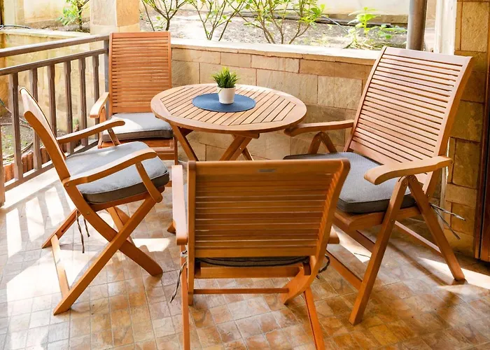 Cozy Santa Marina דירה