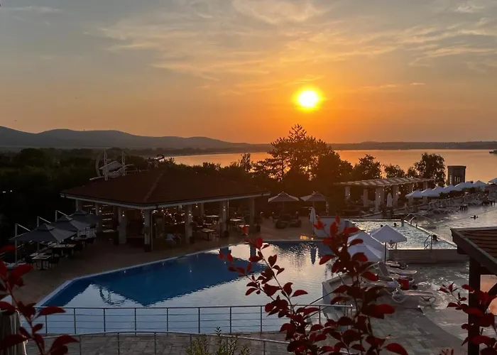 Cozy Santa Marina דירה *