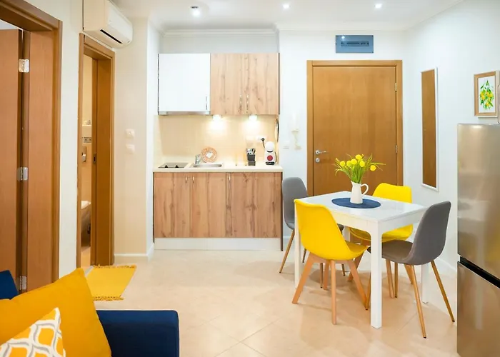 Cozy Santa Marina Созопол